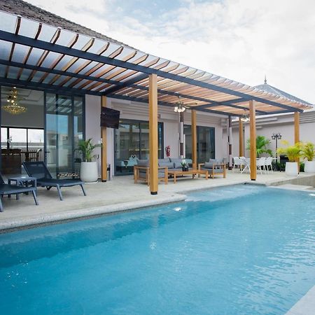 Gold Chariot Pool Villa, Phuket - Sha Plus Certified Pláž Exteriér fotografie